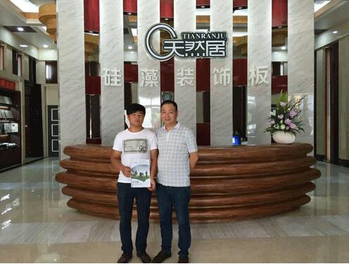 天然居品牌擴(kuò)張?jiān)佻F(xiàn)熱潮 單日成功簽約江西、湖南代理商